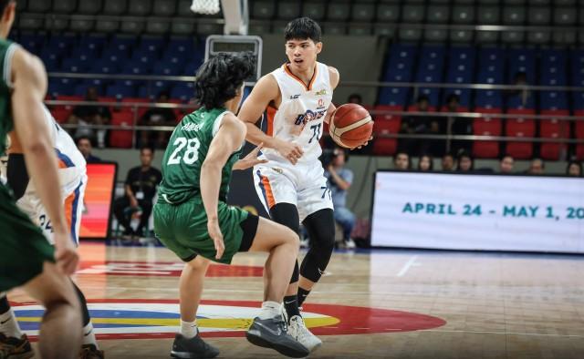 与队友的传 与队友的传